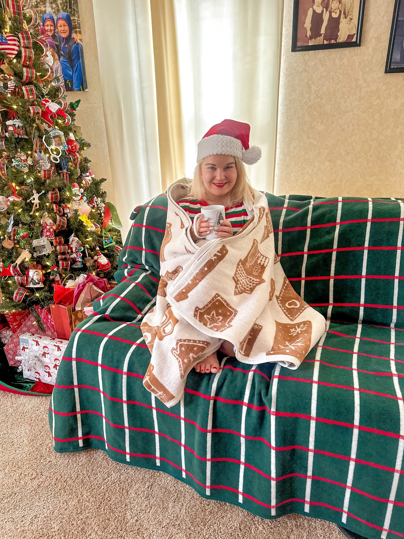 Still a Christmas cozy state of mind.

Love my new holiday chappy wrap

#LTKGiftGuide #LTKSeasonal #LTKHoliday