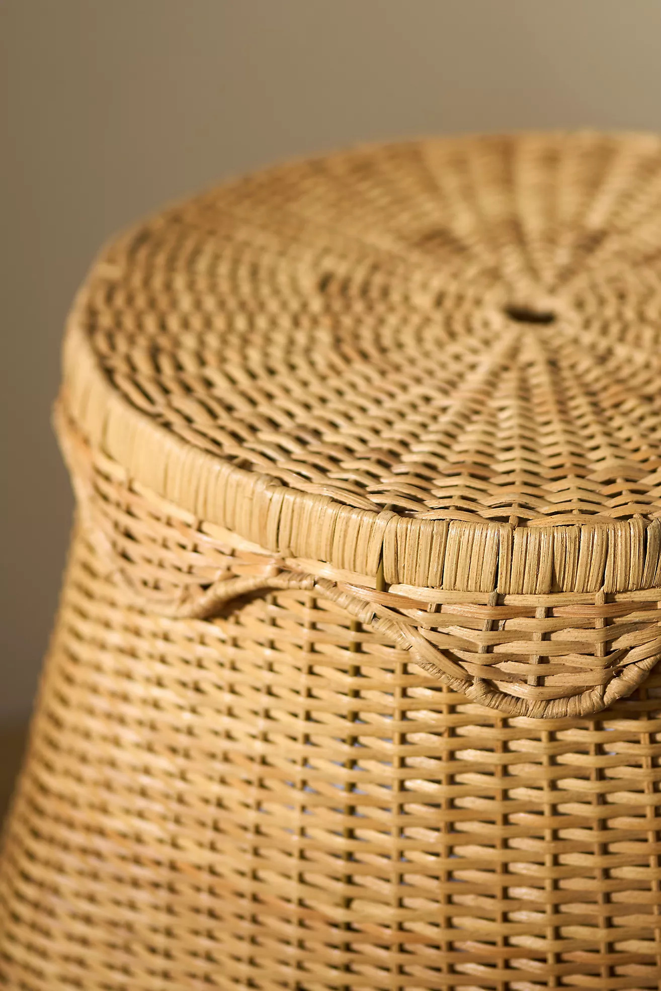 Scallop Wicker Lidded Hamper | Anthropologie (US)