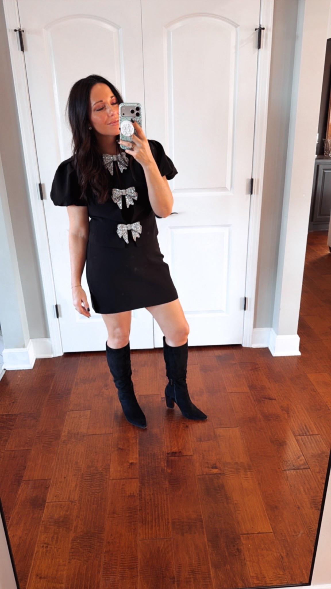 OBSESSED IS AN UNDERSTATEMENT! Wearing medium in both. Size up. 