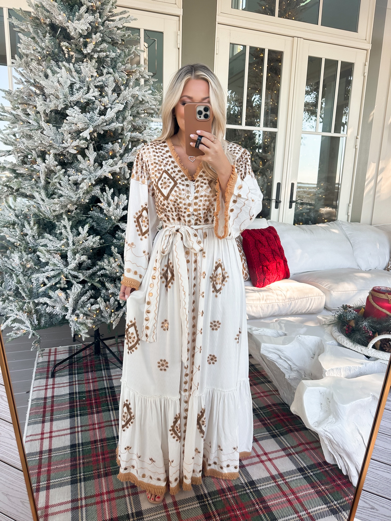 Family pictures dress
Christmas photos dress
Maternity dress 

#LTKHoliday #LTKwedding #LTKbump