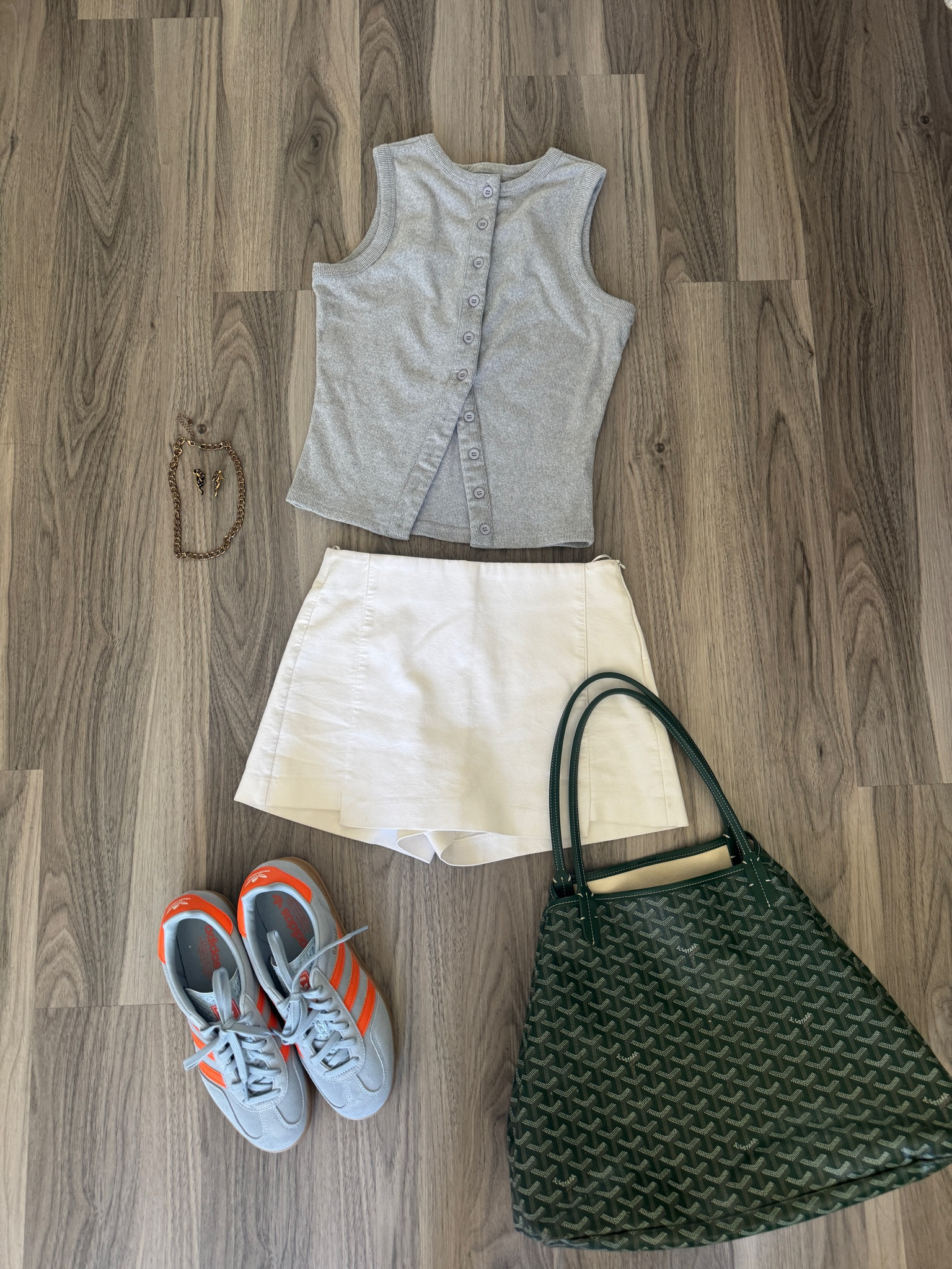 Summer outfit | summer skirt | sneakers | casual outfit | comfy outfitt

#LTKTravel #LTKSeasonal