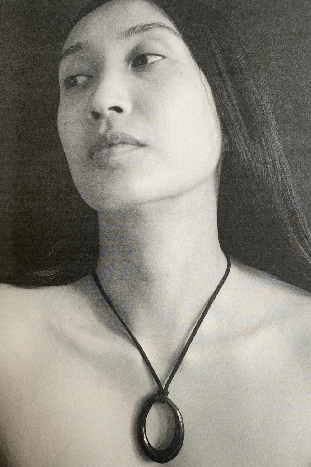 Dora Necklace - Black - By Ayllón | St. Agni