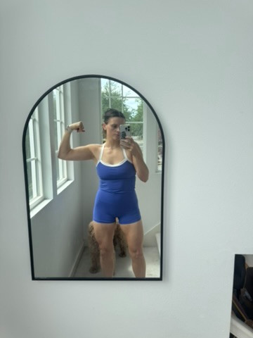 I am loving this workout set! I want to get it in more colors! #active #matchingset #gymwear 

 #LTKmomlife