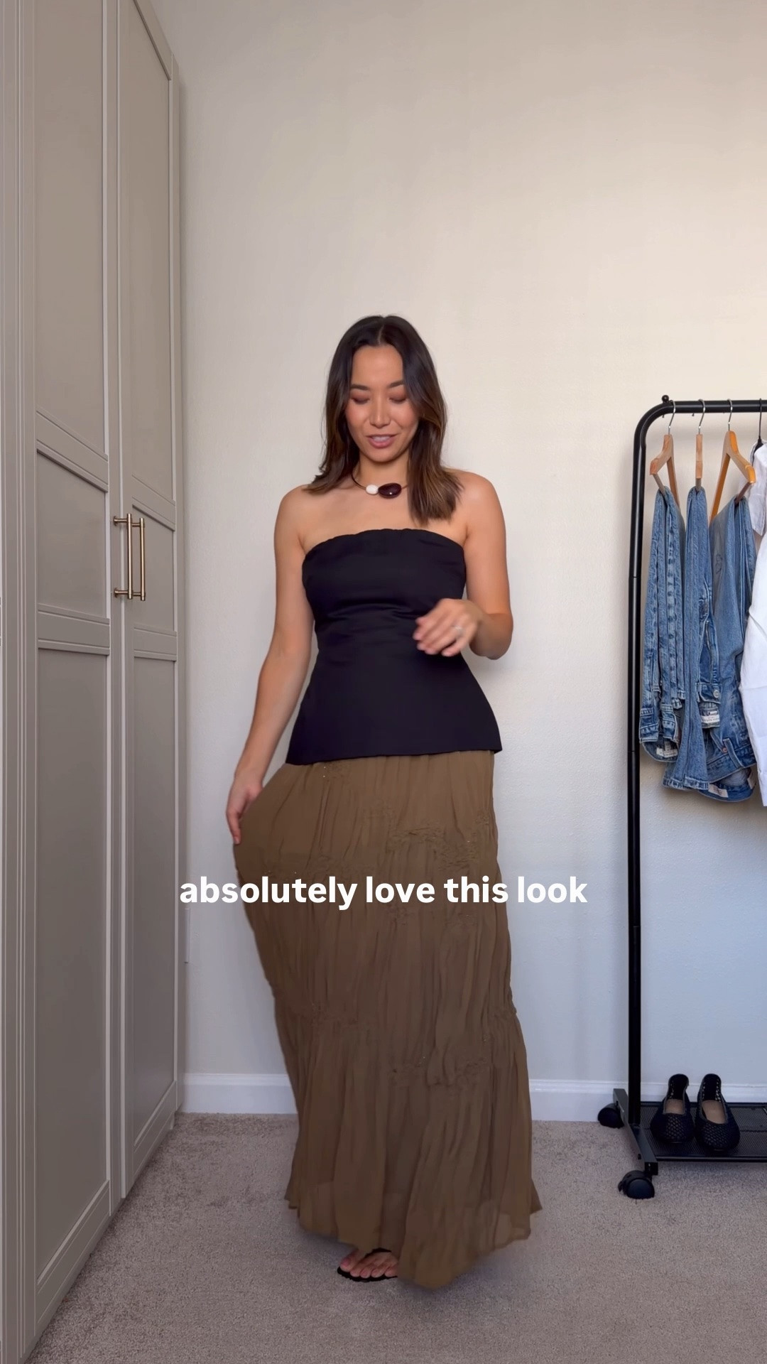 Elevated & chic summer finds 

Up to 50% off select items for Mango’s end of season sale 

Pants/skirt xs
Tops small
Dress small 

Travel style / vacation outfit / chic summer outfits #mangopartner
