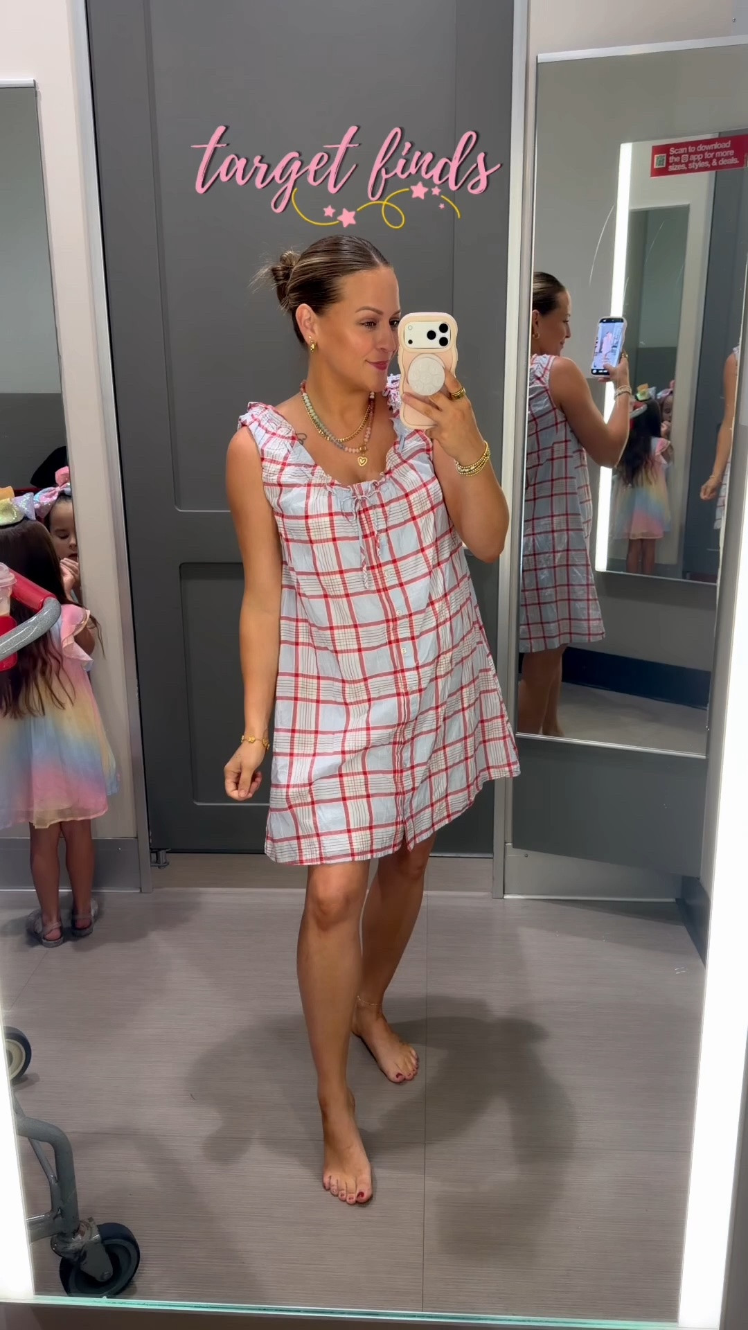 40% off deal dresses
Wearing size small

#LTKootd #LTKSeasonal #LTKPetite