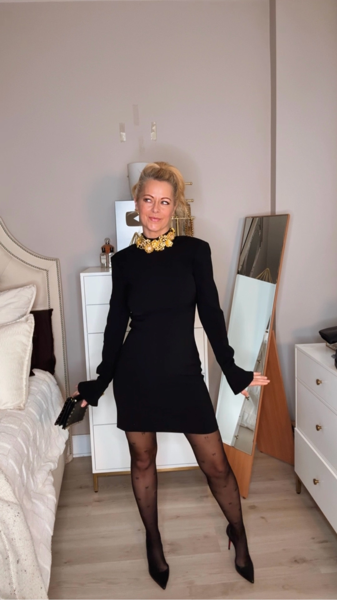 FACTS! 😂 Now let’s talk about this STUNNING dress. Comment DRESS & I will send you the links to shop! 🛍️

I’m 5’3” | 117 lbs | Wearing a size 0

This dress is perfect for a holiday party. 🎉 The gold jewelry detail around the neck is absolutely gorgeous and the dress fits like a glove. I’m going to wear this tomorrow night for an event I have in NYC so you can see me wear it out in the wild. 🤗🖤




#Over50women #littleblackdress #lbd #minidress #allblackoutfit #holidayoutfit #holidayglam

#LTKootd #LTKgrwm #LTKHoliday