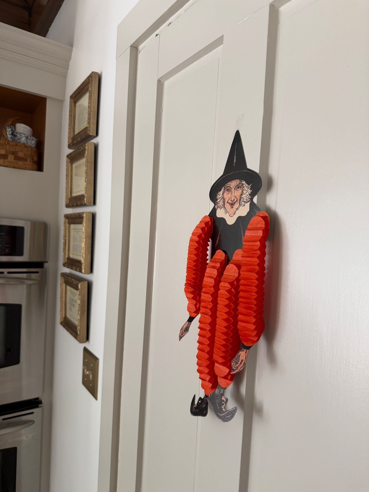 Set of 3 nostalgic vintage Halloween cutouts Halloween decor 

#LTKHome #LTKSeasonal