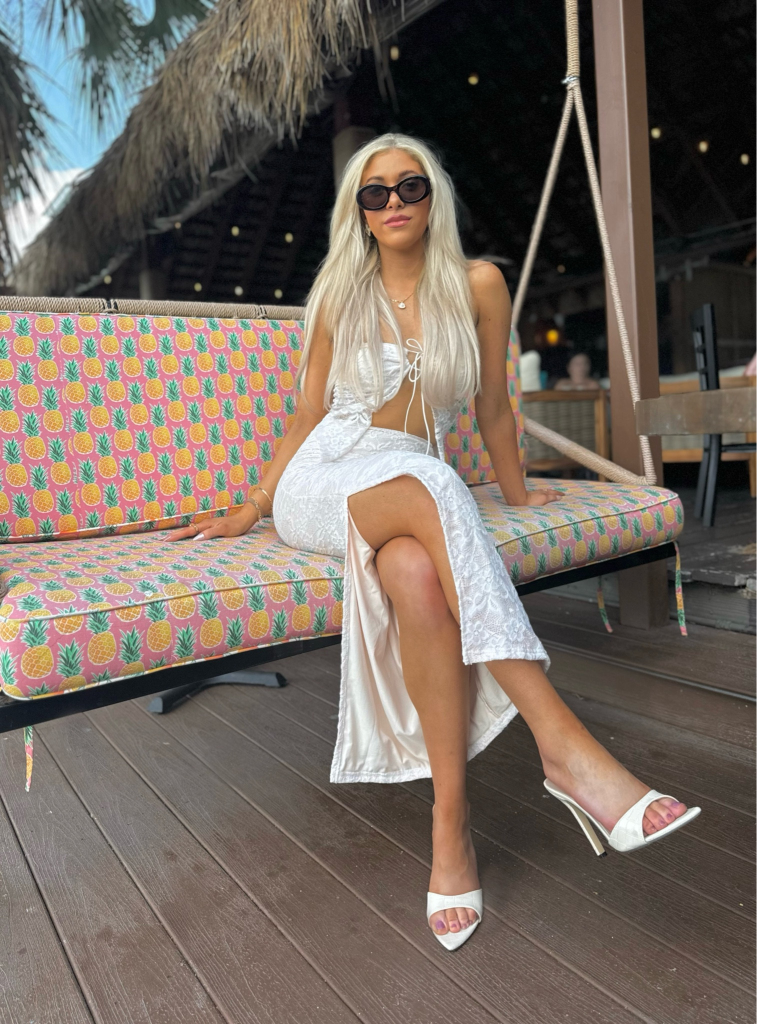 Chic sets from Amazon >

Two-piece set size XS 
Shoes size 6 (true to size) 🥥