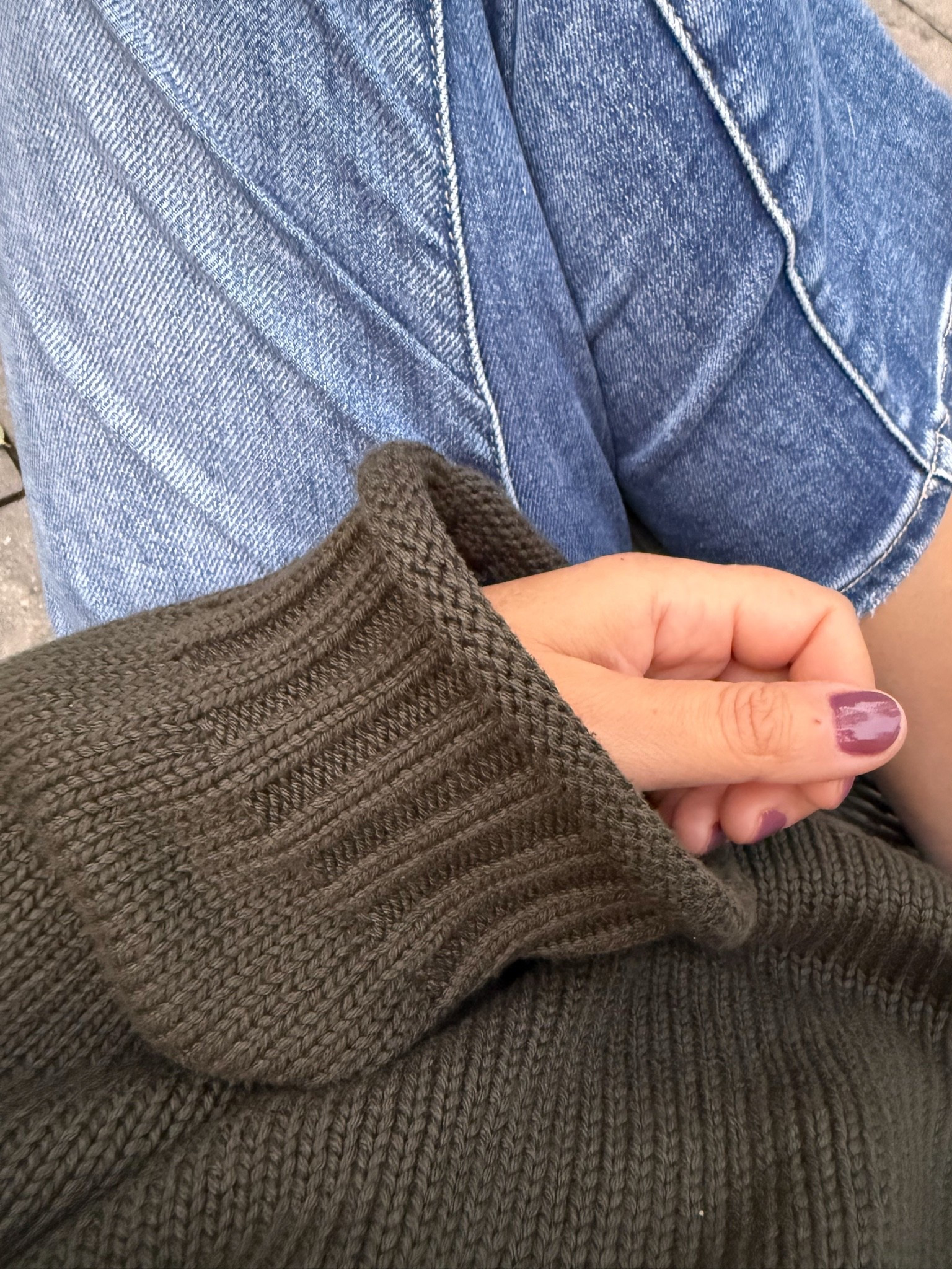 Another day in this insanely cozy rollneck sweater from @jcrew 🙌🏻

Fall outfit, transitional outfit, fall sweater

#LTKootd #LTKdayinmylife #LTKOver40