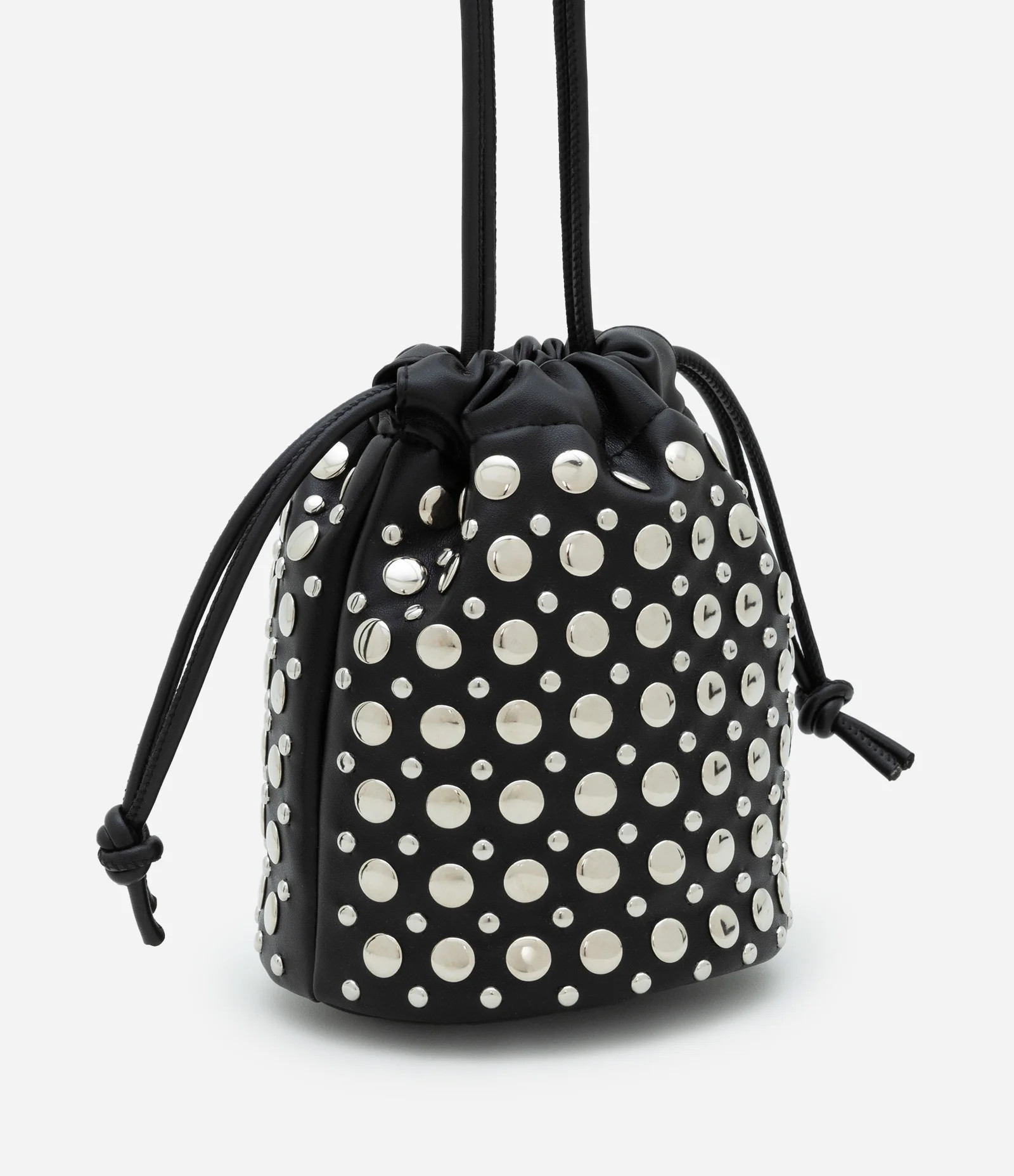 Bolsa Bucket Pequena em PU com Tachas Preto - Lojas Renner | Renner (BR)