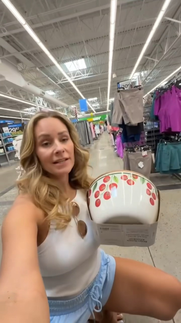 Walmart home is on fire right now!!! 👏👏👏