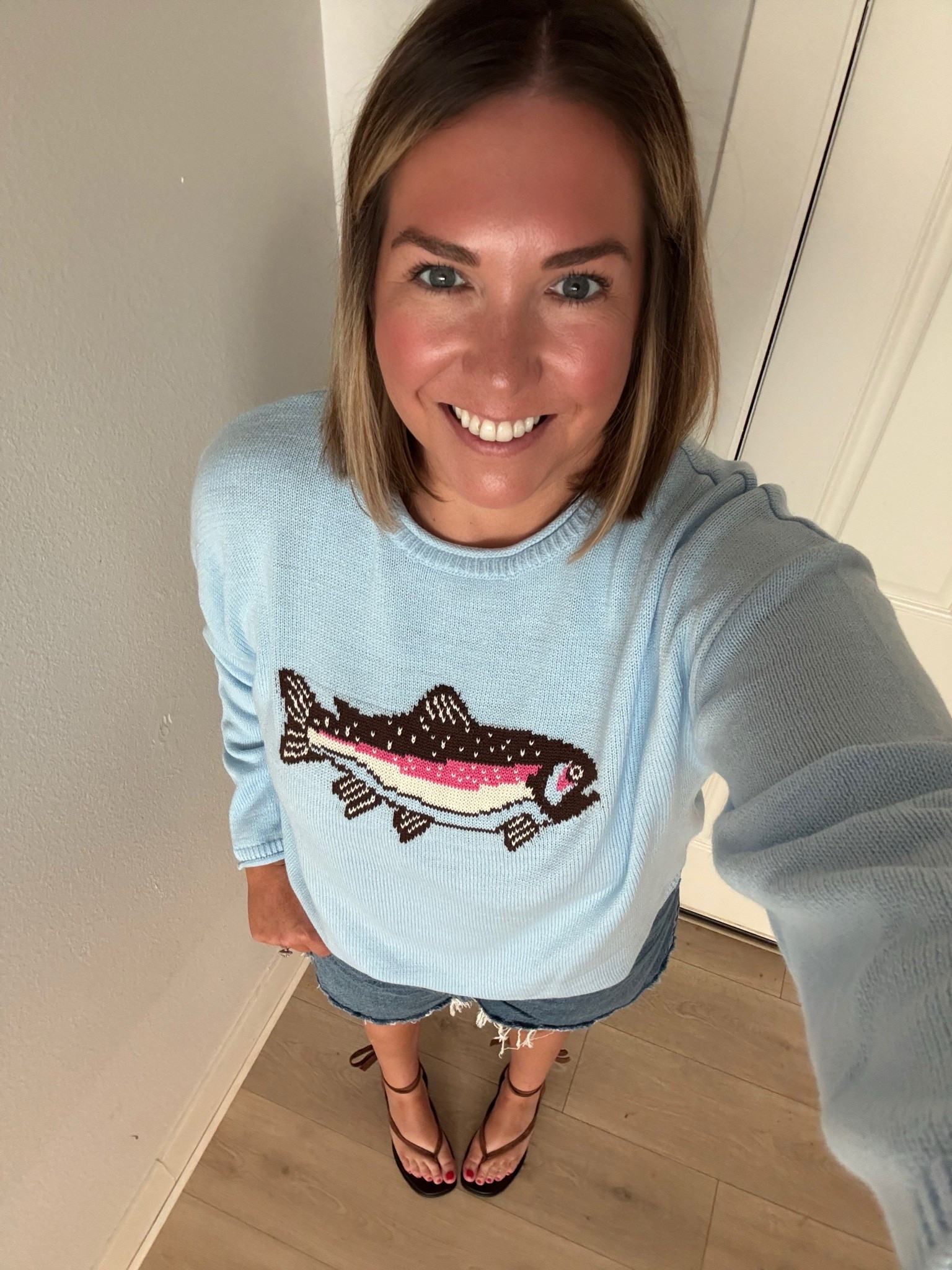 Headed from Portland down to Mt. Hood and went the scenic route along the river to stop at some breweries. I have been saving this fish sweater from Target for this trip. It felt like the perfect Oregon sweater. I got so many compliments on it. Paired it with Jean shorts and sandals for an easy daytime look.

#LTKootd #LTKMidsize #LTKSeasonal