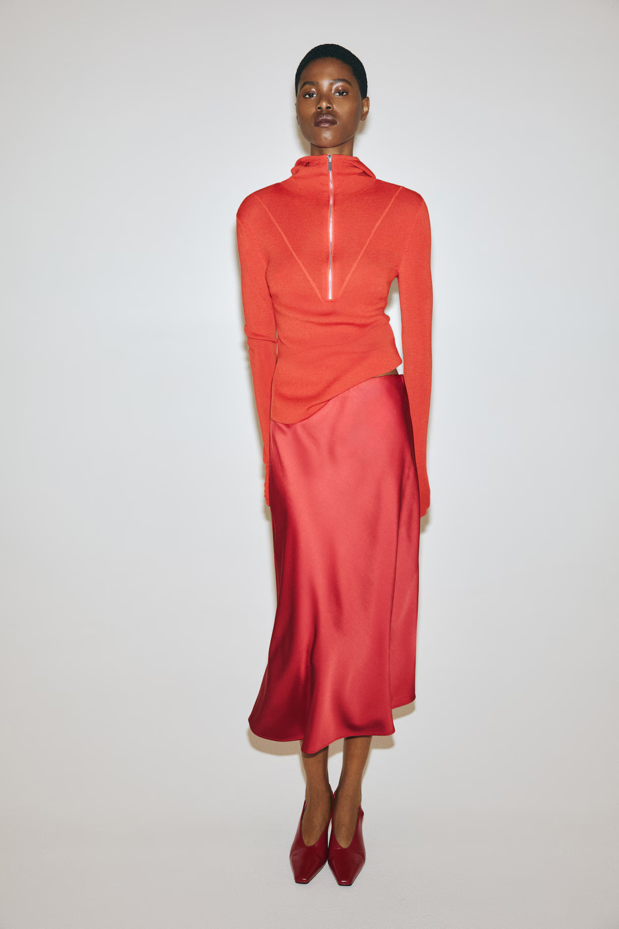 Midi skirt - Red - Ladies | H&M GB | H&M (UK, MY, IN, SG, PH, TW, HK)