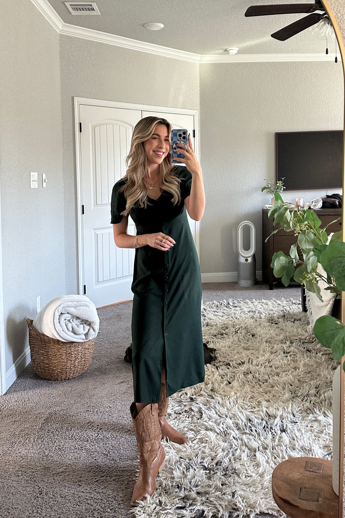 sized down to an xs in this gorgeous old navy midi! wearing this for family pictures!

#LTKFindsUnder100 #LTKSaleAlert #LTKFindsUnder50