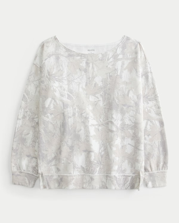 Women's Oversized Camo Off-the-Shoulder Sweatshirt | Women's Tops | HollisterCo.com | Hollister (US)