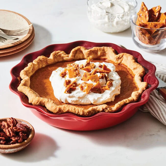 Heritage Fluted Pie Dish | Le Creuset