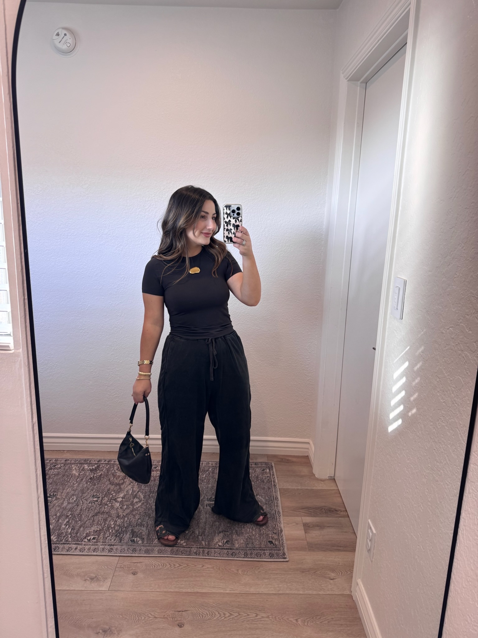 Black and gold outfit 

Tee size small
Pants size small
Gold jewelry

5'0" 140lbs 

#LTKFindsUnder50 #LTKPetite #LTKootd