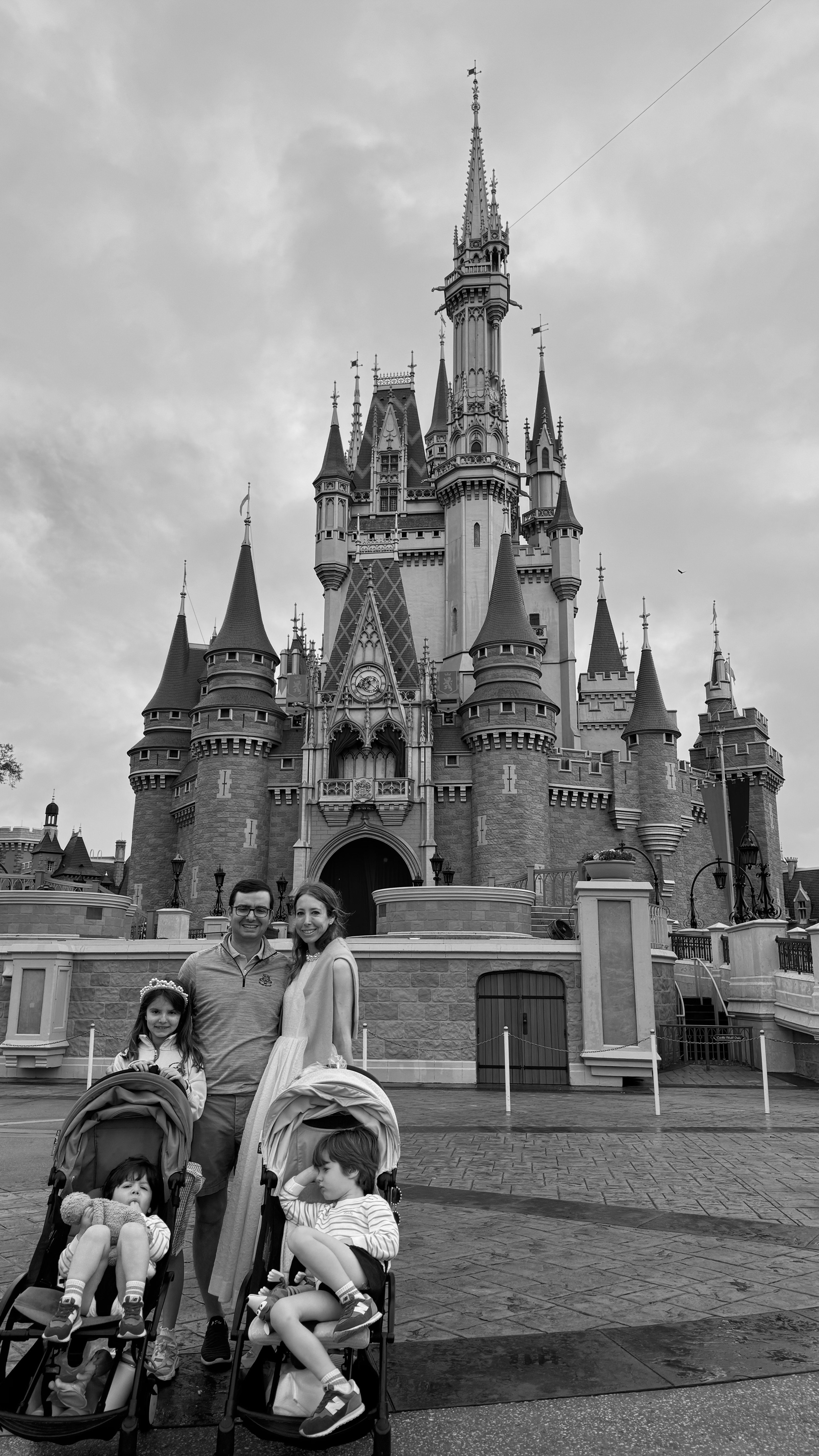 Disney trip and having anxiety about all I want to share. Was the most fun! Going to share our essentials and then a few tips from the trip in the coming days. Follow along! 
