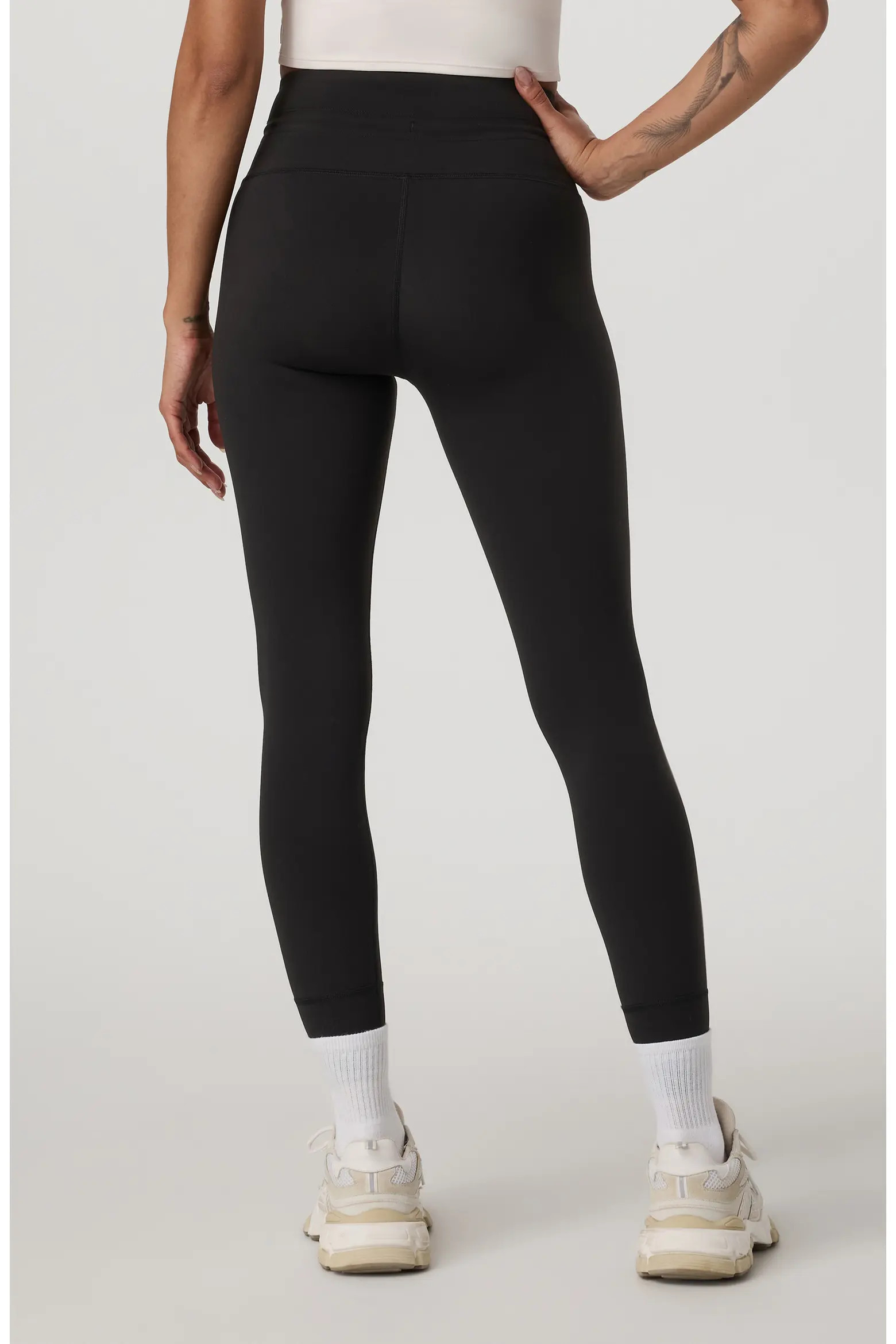 Vuori Daily Piped Drawstring Leggings (Women) | Nordstrom | Nordstrom