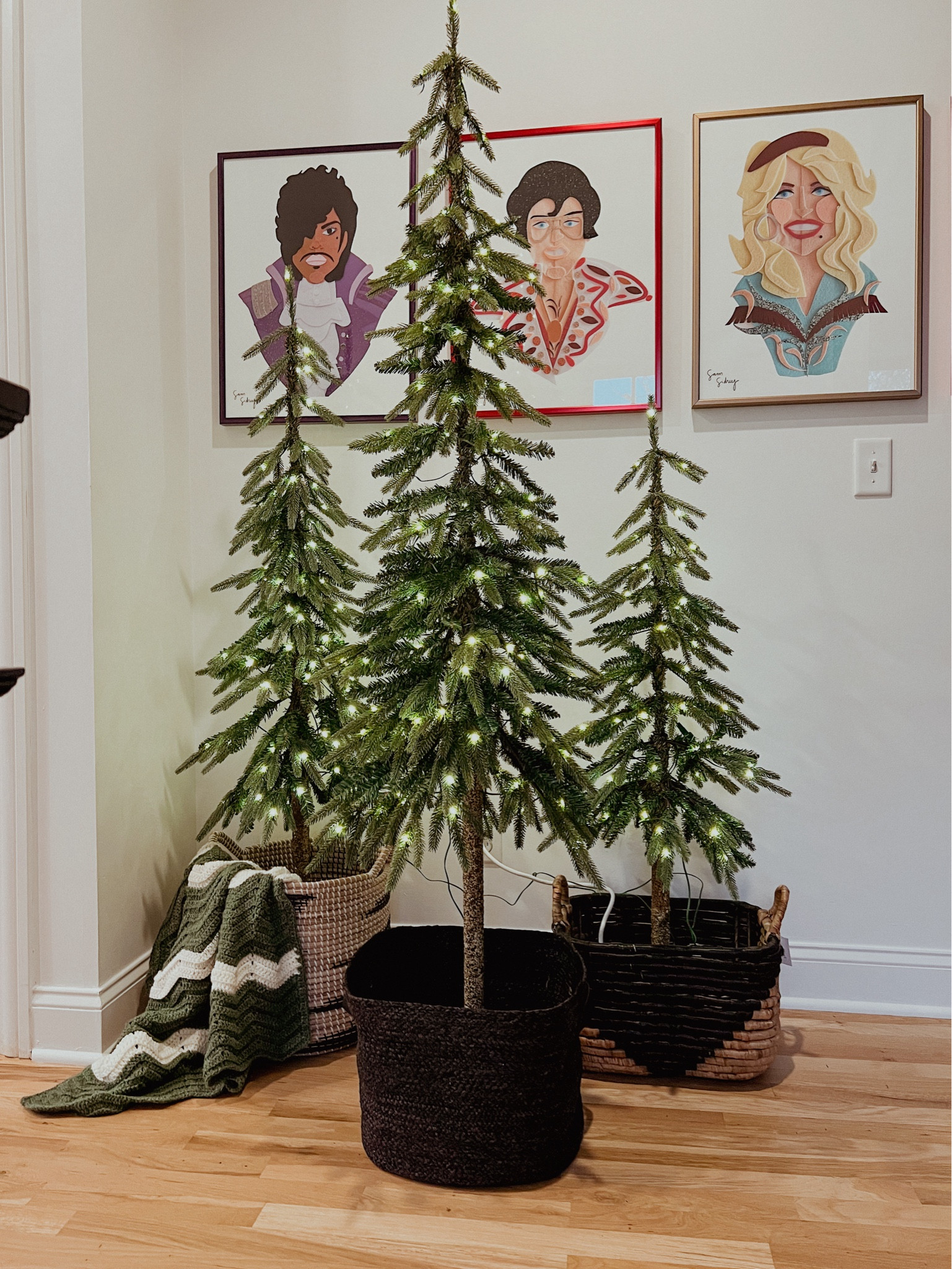 #ad These @Target Wondershop trees are back in stock and on sale! They sold out so many times last years #TargetPartner #Target #TargetCircleWeek @shop.LTK #liketkit

#LTKHome #LTKSeasonal #LTKxTarget