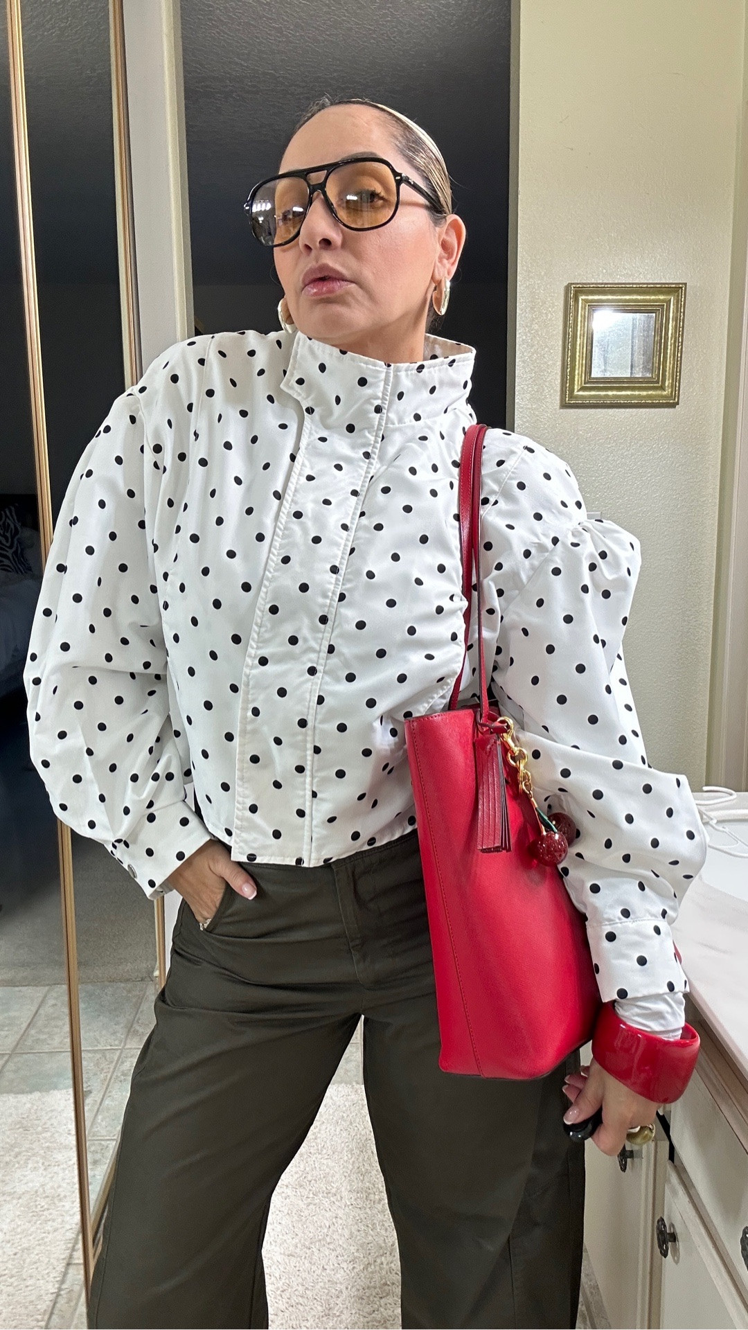Red changes everything ♥️💃🏼
Polka dots , tailored olive pants, and a bold red accent that transforms the entire look.🤌🏻
Shop this look in my LTK — link in bio🔗


#LTKdayinmylife #LTKOver40 #LTKootd