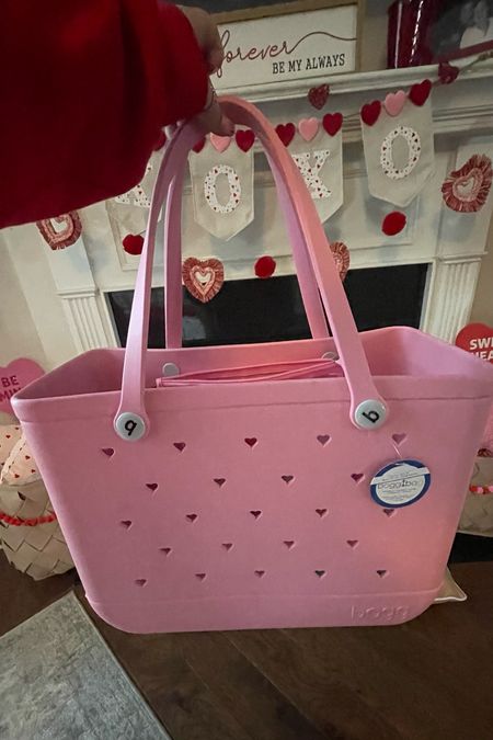 Finally got a Bogg Bag for the lake and beach. It is perfect and I love the heart option! 

#LTKfamily #LTKGiftGuide #LTKstyletip