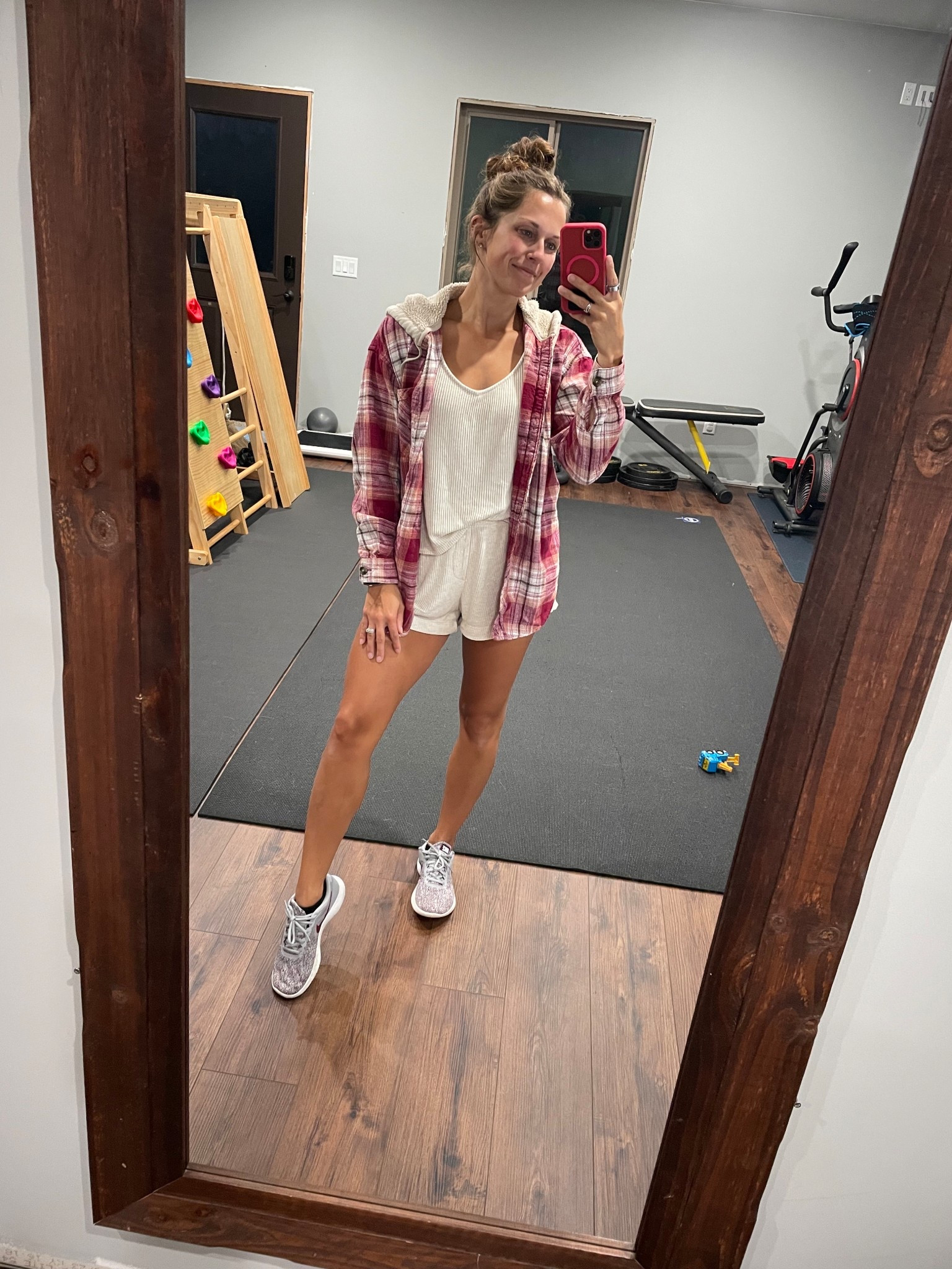 Another new Pj set, eek!! Also best match flannel since I couldn’t find exact color! 

#LTKStyleTip #LTKBeauty #LTKActive