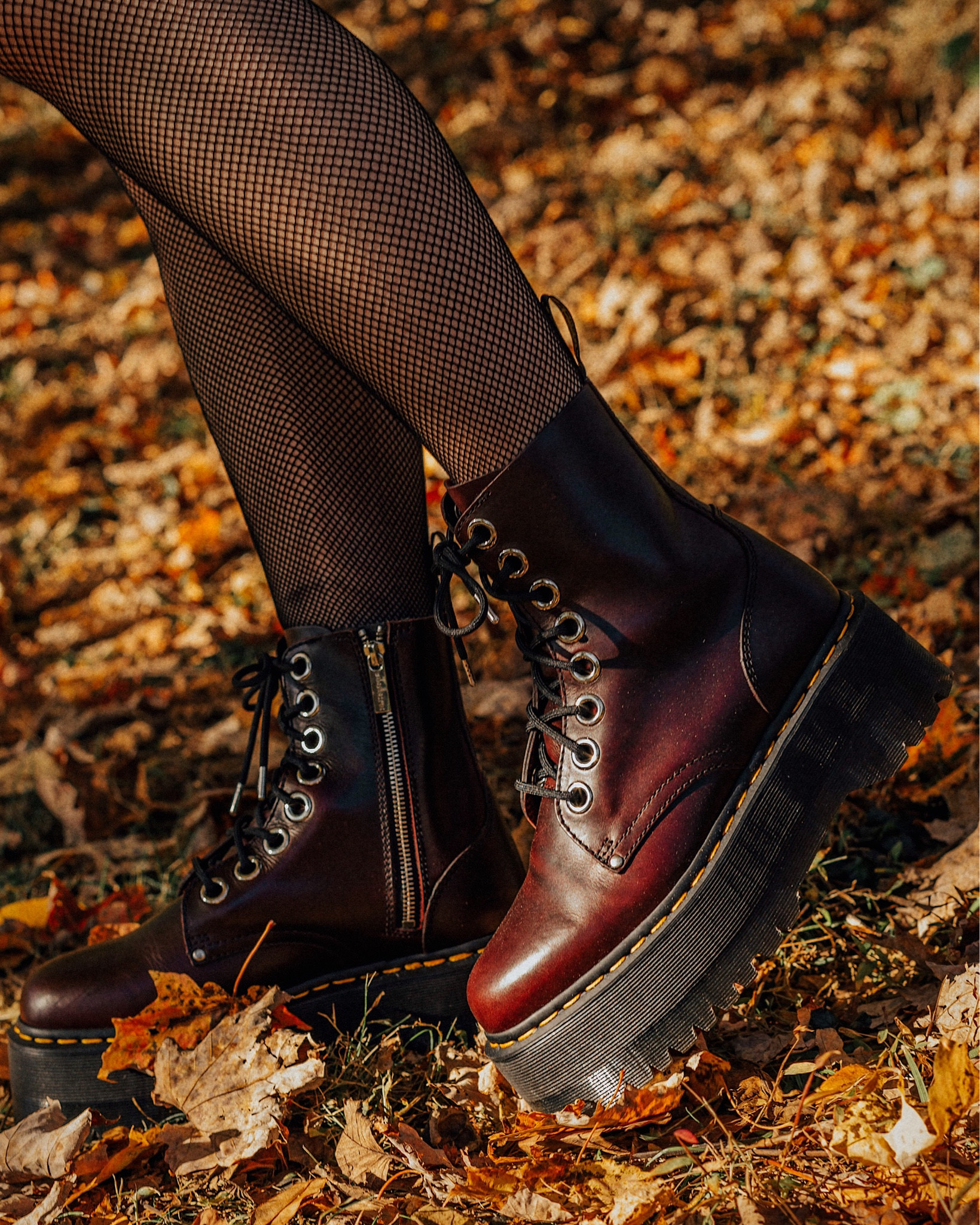 These are the Jadon max  in ox blood but they are no longer online! I linked a similar pair in ox blood ❤️ 

#LTKStyleTip #LTKShoeCrush #LTKSeasonal