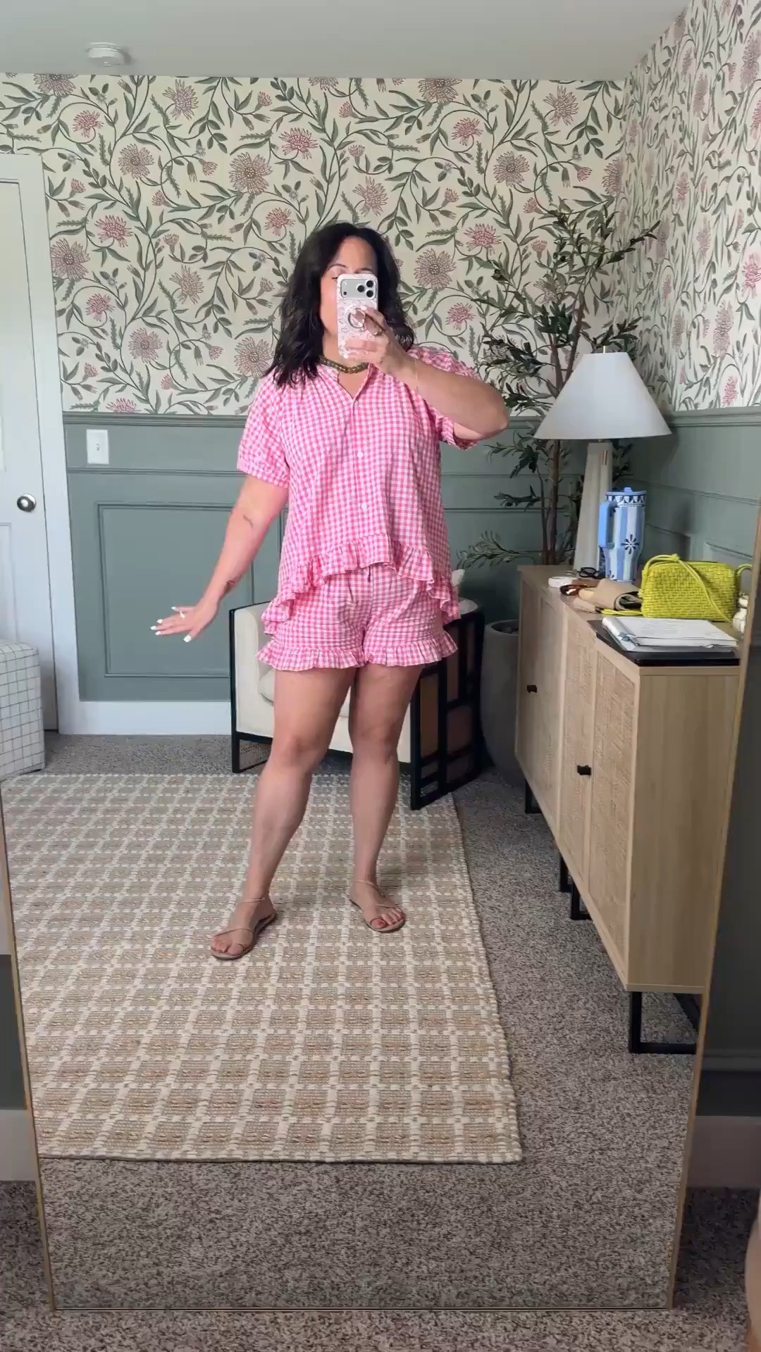 Mom approved outfits for the midsize girlies! These comfortable and cute looks make getting dressed so much easier for busy days, and several pieces are on sale right now. Great everyday outfit ideas for moms on the go who want to stay comfortable and stylish.

#LTKSeasonal #LTKMidsize #LTKootd