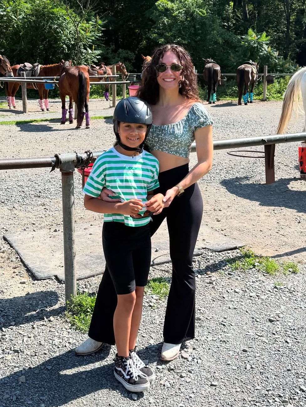 Some horseback riding in the Poconos. 🐎❤️ Paired the top of this 2-piece set with a pair of flare leggings and my cowgirl boots. Wearing a S in the floral set and S 30” in the flare leggings! 🫶🏼

#LTKTravel #LTKootd #LTKdayinmylife