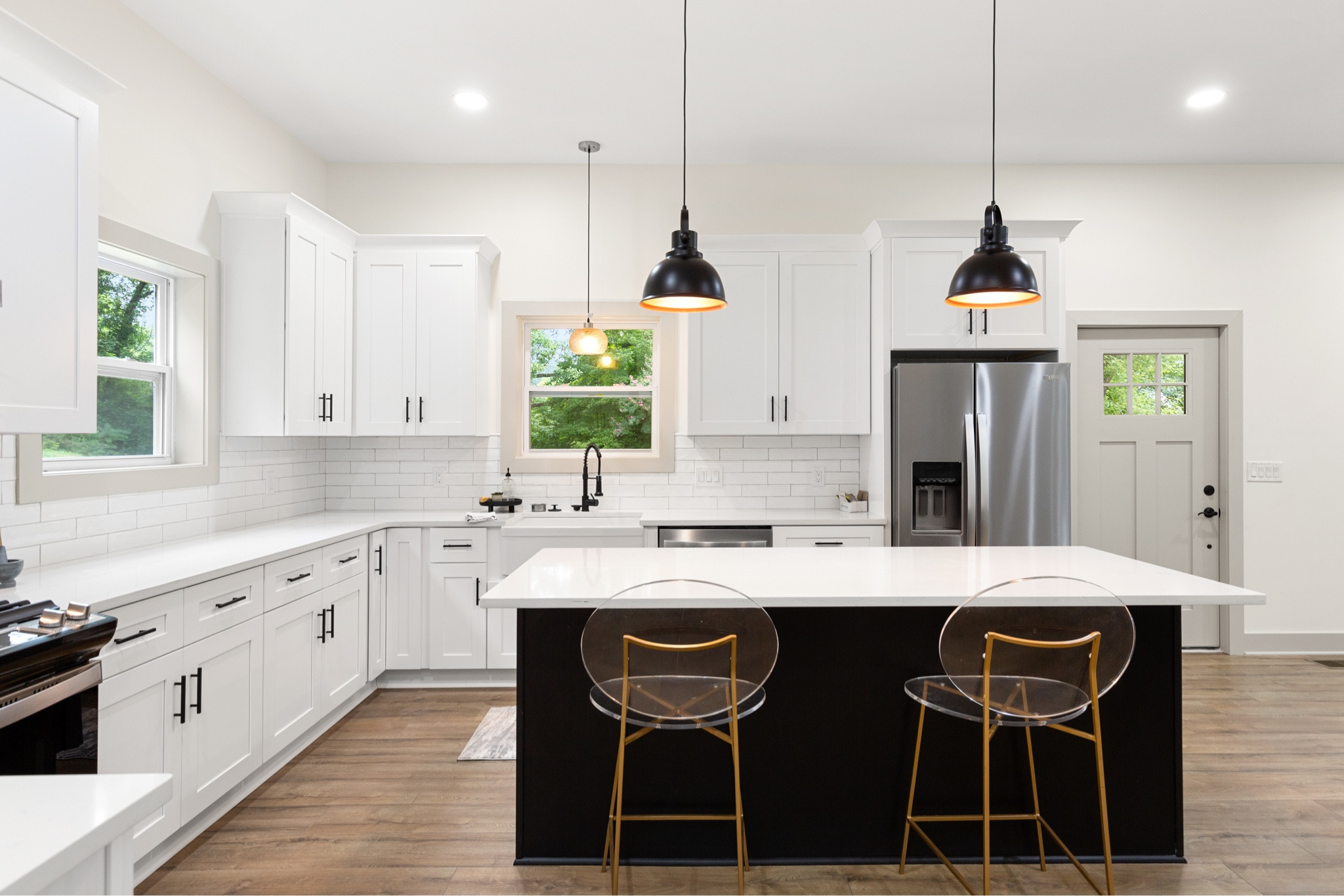 Love this kitchen. So simple and clean! 

#LTKhome #LTKFind #LTKsalealert