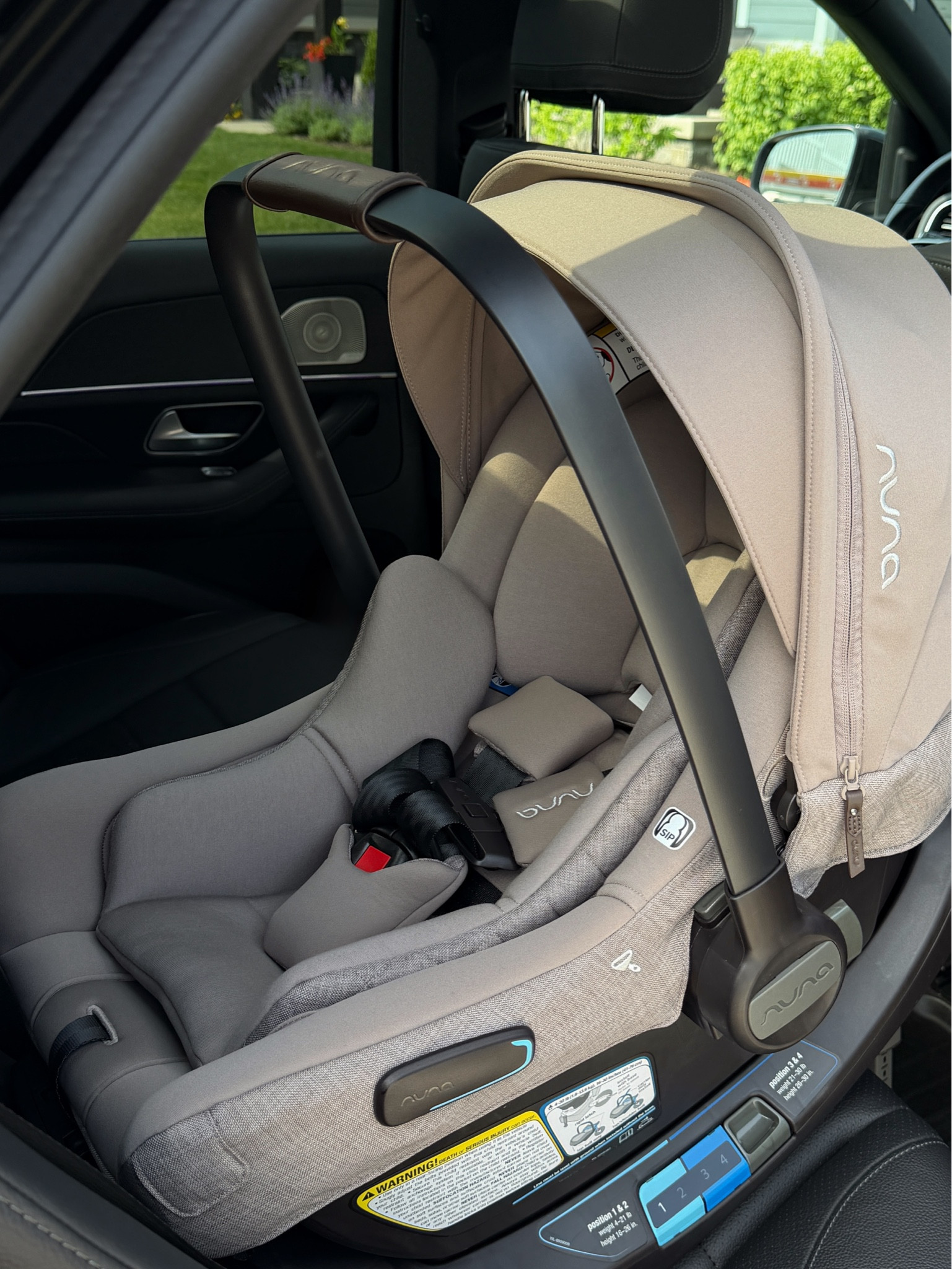 Color: cedar. Our car seat!