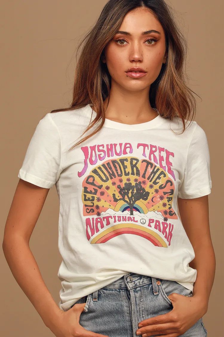 Joshua Tree Under the Stars Ivory Vintage Graphic Tee | Lulus (US)