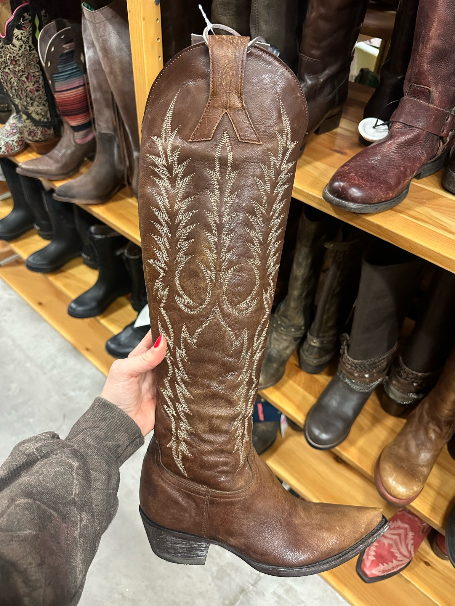 Old gringos 😍👢 A STEAL at chucks boots 30% off! Do I snag them?! 🤠👢👢

#LTKU #LTKStyleTip #LTKShoeCrush