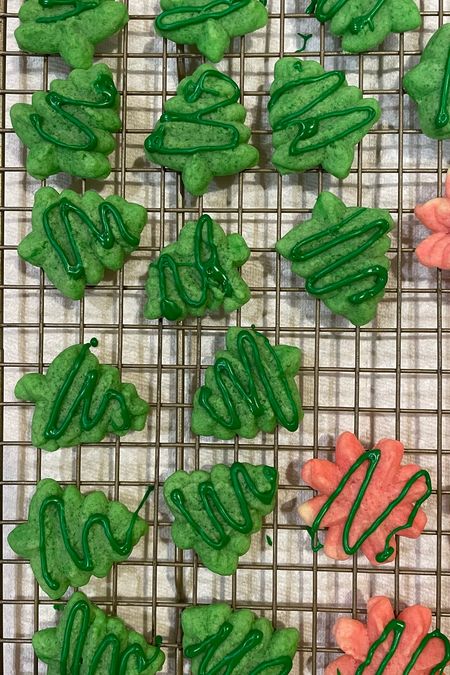 Easiest and most fun cookie maker for toddlers and kids!

#spritzcookies #holidays #holidaybaking #christmas 

#LTKfindsunder50 #LTKSeasonal #LTKfamily