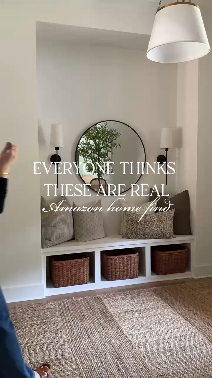 The best wireless sconces from Amazon! 🙌🏻 They are so affordable and I love how they elevated our entryway. Perfect for a gallery wall, modern home, or just to add a pretty glow.

#LTKHome