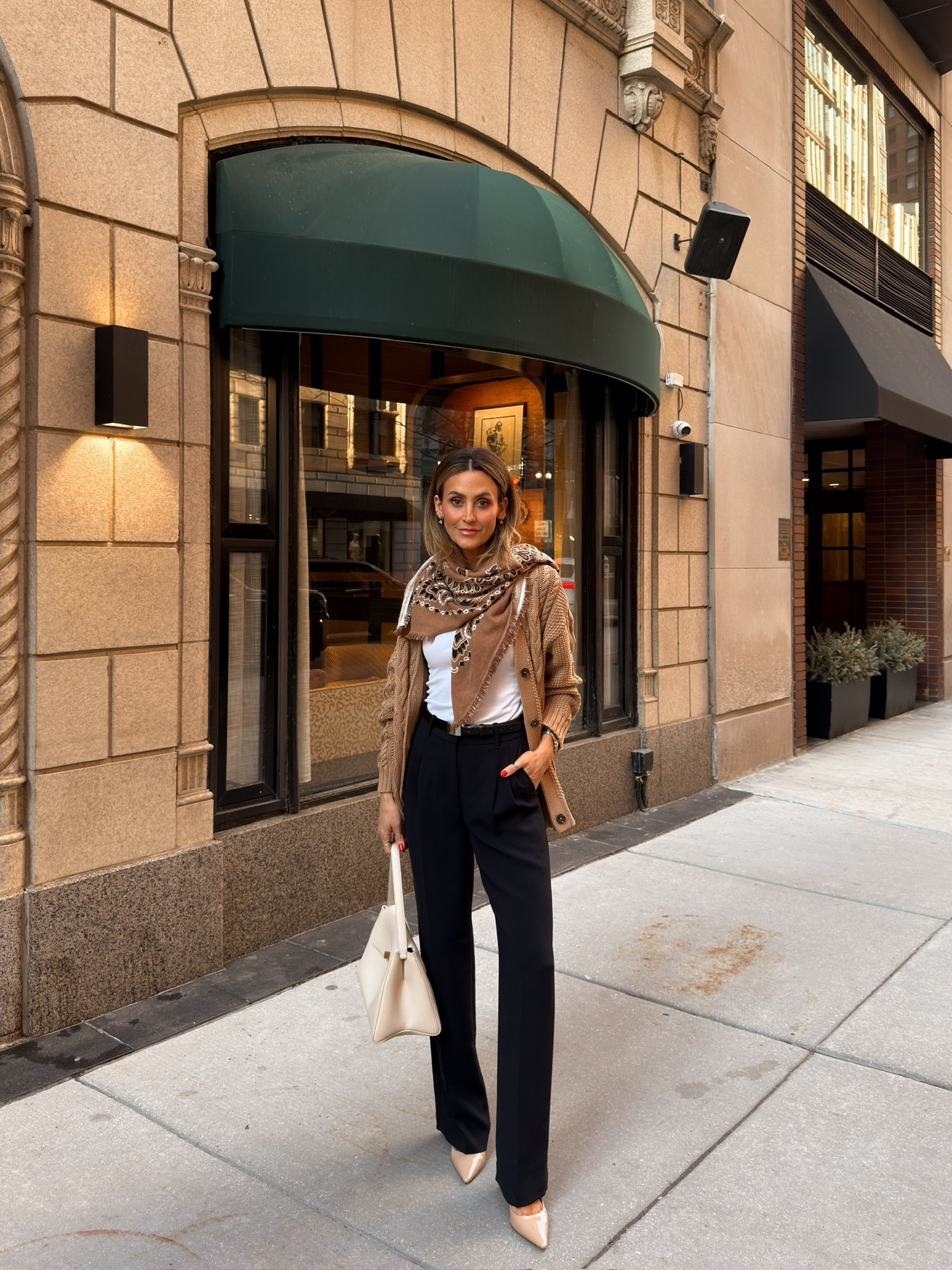 Dinner at Le Colonial in Chi-Town! Wearing the effortless pants and my nude pumps that elongate my legs SO well! Wearing a 2

#LTKTravel #LTKWorkwear #LTKootd