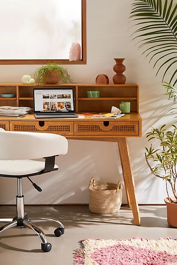 Marte Desk | Urban Outfitters (US and RoW)