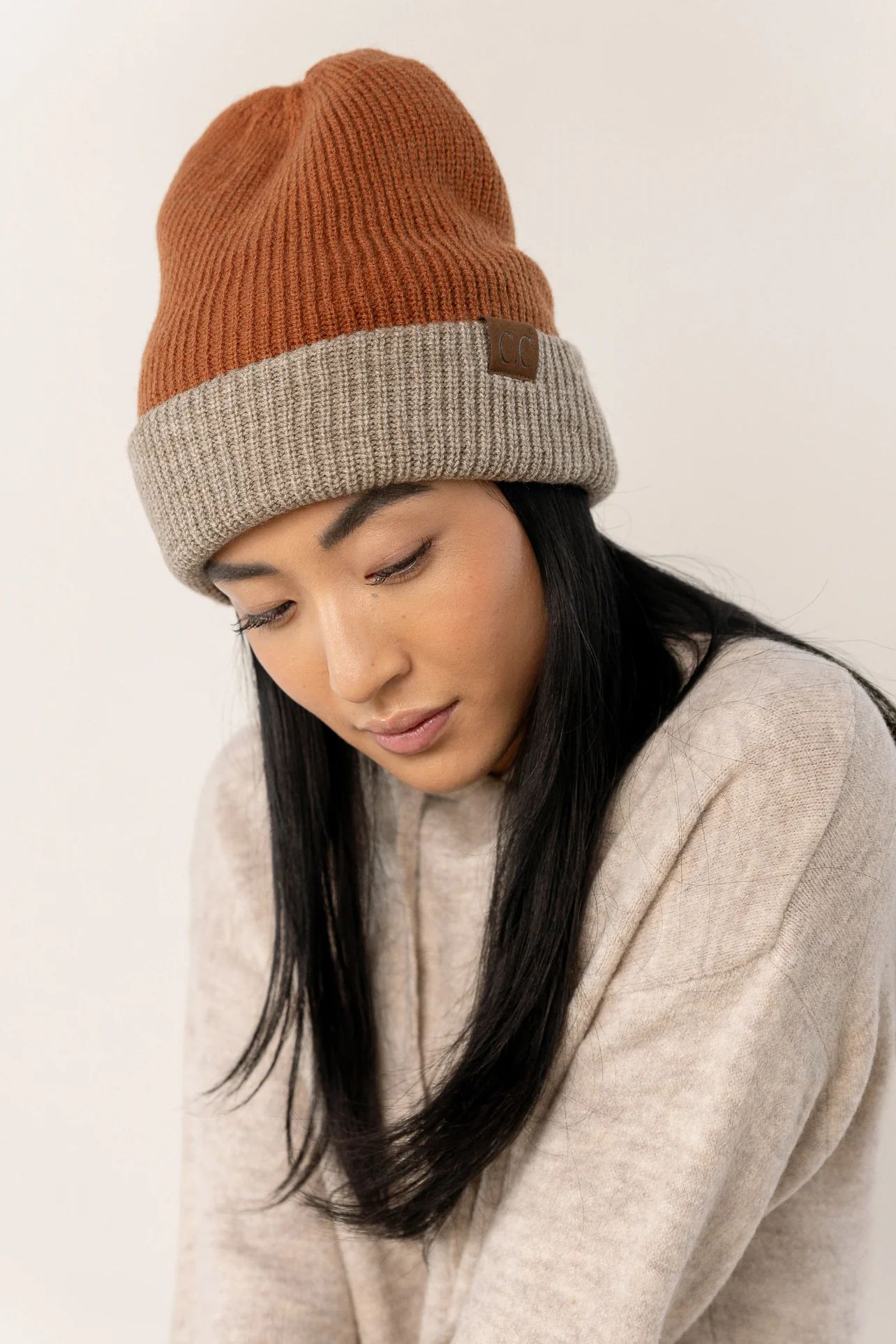 C.C. Carwyn Beanie in Rust - böhme | Bohme