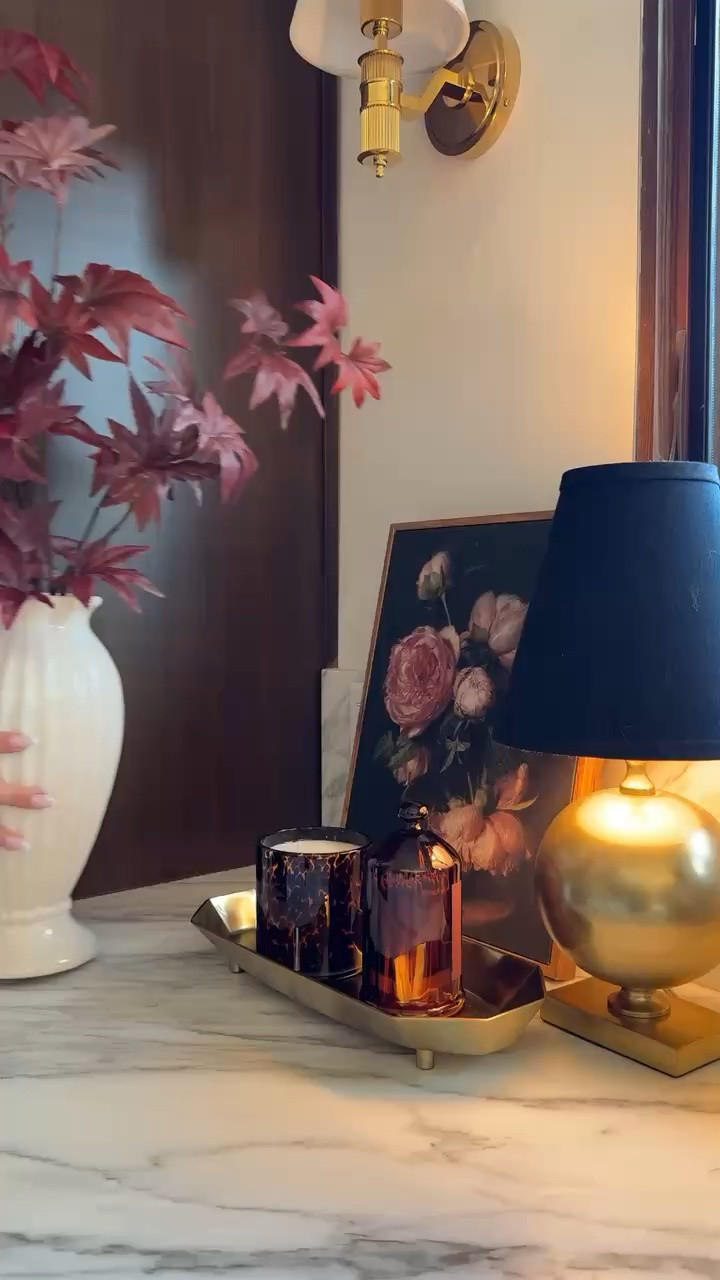 Loving this little corner I’ve created! How chic is this ribbed glass match cloche?! ✨

#LTKHome #LTKSeasonal #LTKdayinmylife
