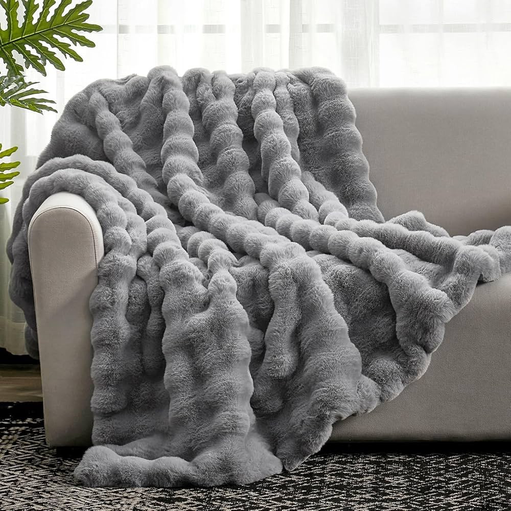 Cozy Bliss Faux Fur Throw Blanket for Couch, Fuzzy Soft Plush Thick Bubble Blanket for Sofa Bedro... | Amazon (US)
