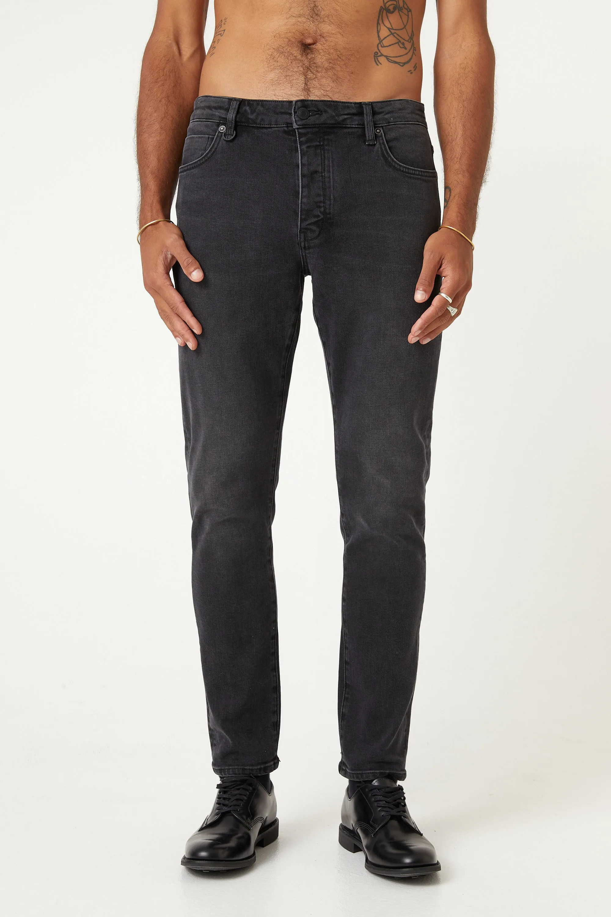 Ray Tapered - Box Car | Neuw Denim