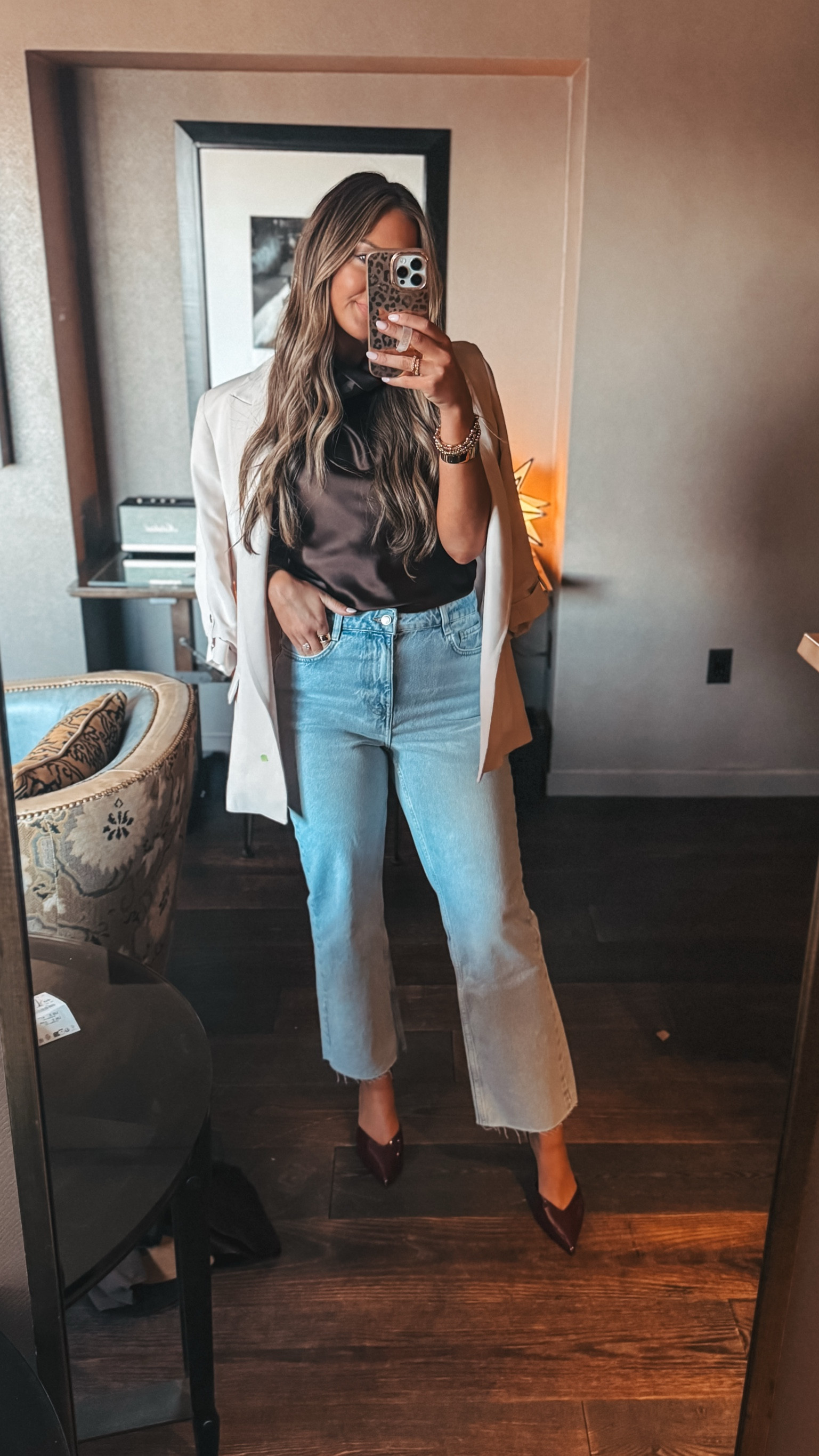 This casual outfit is perfect for going from a lunch date to a casual date night. 

#LTKStyleTip #LTKMostLoved #LTKNYFW