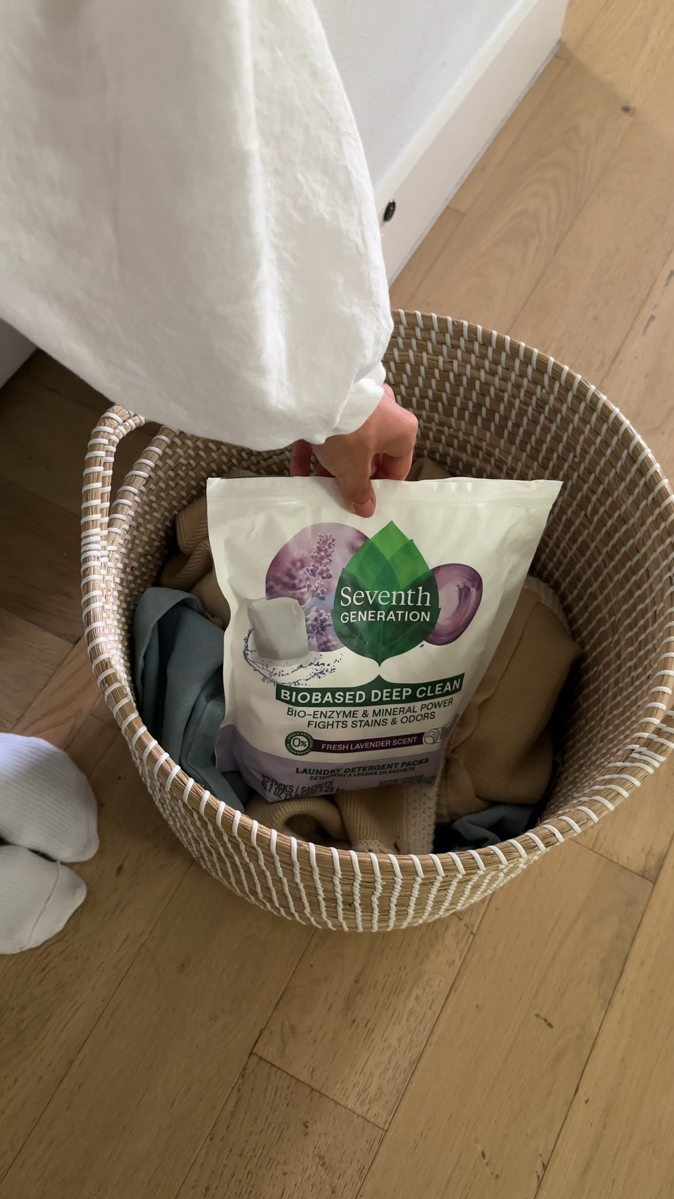 I have been loving Seventh Generations bio based deep clean laundry packs for fresh and clean laundry that keeps my skin so happy! These are available at Target!🤍🌿 #Target

#LTKMostLoved #LTKWatchNow #LTKHome