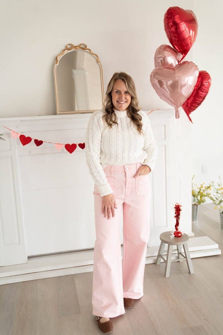 The cutest Valentine’s Day outfits!

Walmart fashion  winter fashion  jeans  casual outfit  sweaters  cozy style  winter outfit  cardigan  mom outfit  trendy fashion   Galentine’s Day outfit 

#LTKmomlife #LTKootd #LTKgrwm