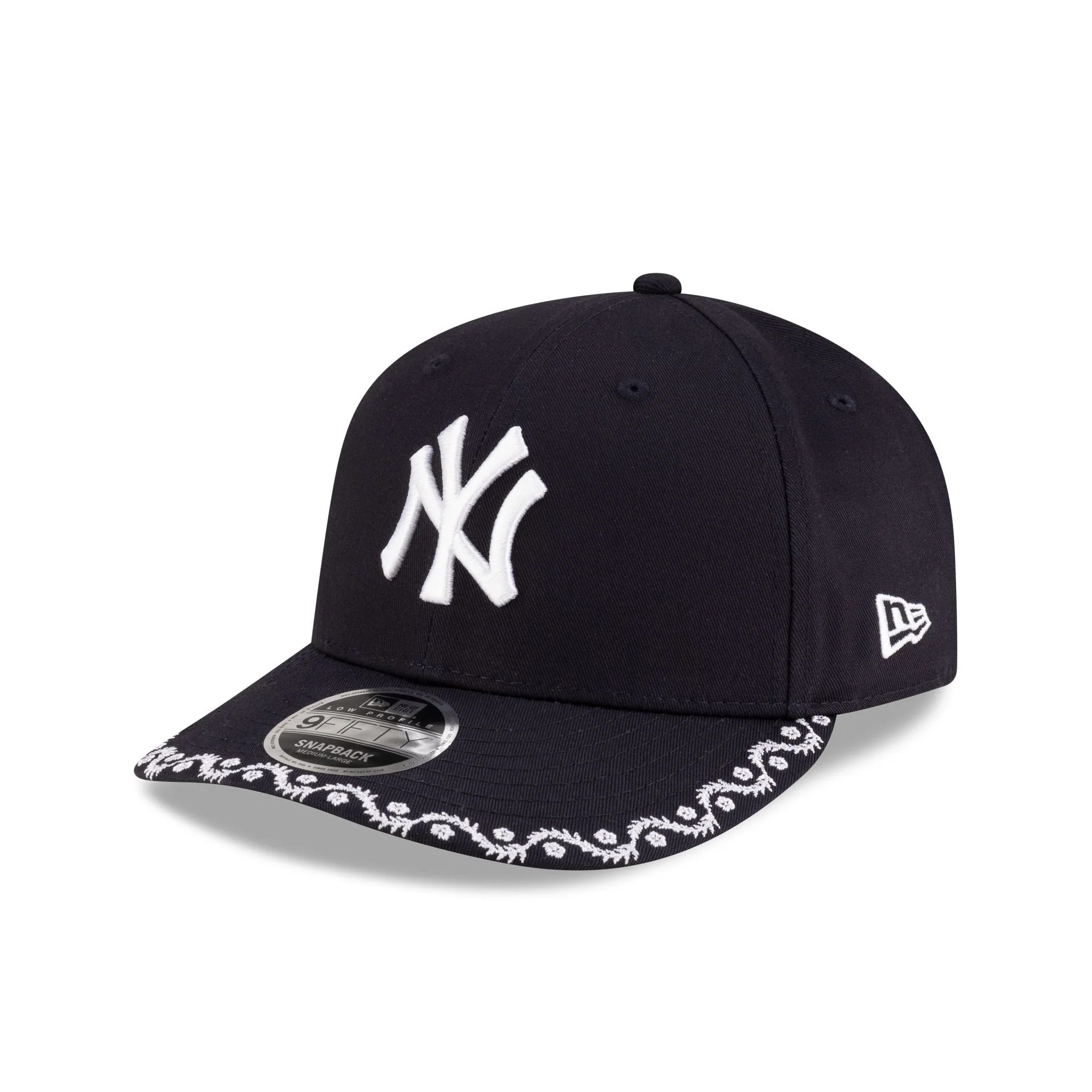 New York Yankees Floral Navy Low Profile 9FIFTY Snapback Hat | New Era