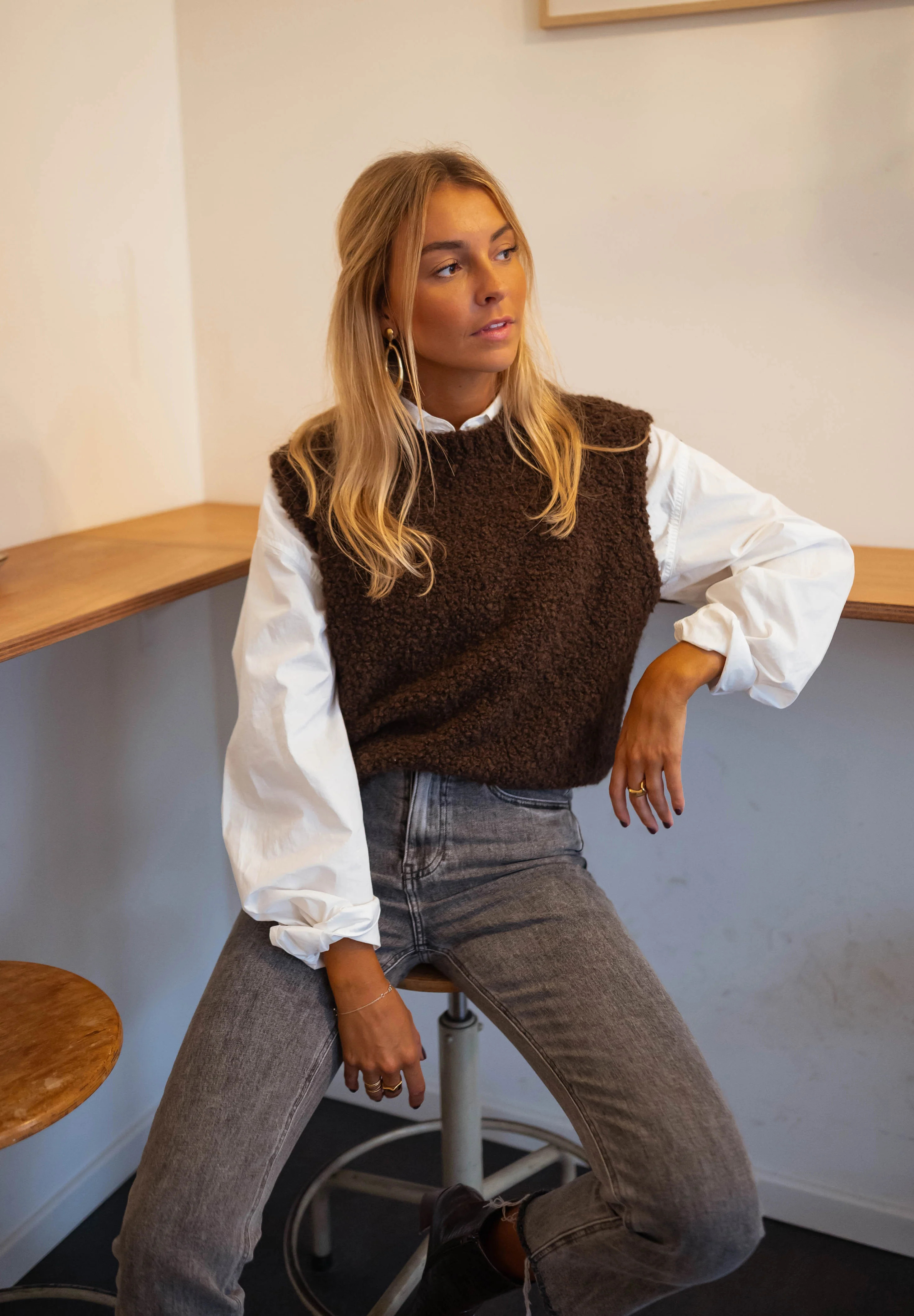 Chocolate Jaily Sweater | Easy Clothes