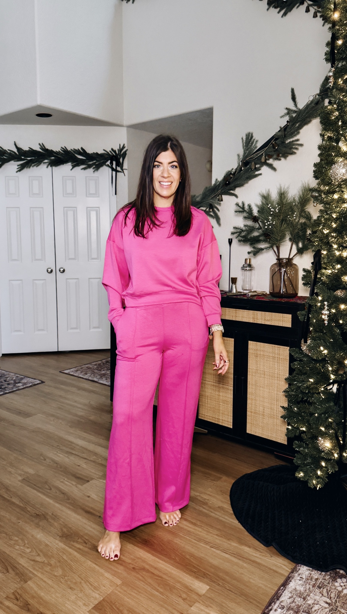 In a medium in both!


#LTKOver40 #LTKMidsize #LTKmomlife