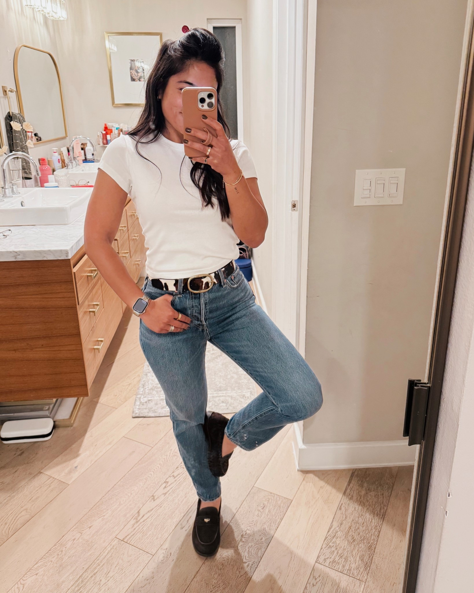 My jeans are currently 50% off Black Friday! Runs TTS! And Madewell belts are 50% off and my loafers are 40% off with code LETSGO! 


#LTKSaleAlert #LTKootd #LTKCyberWeek