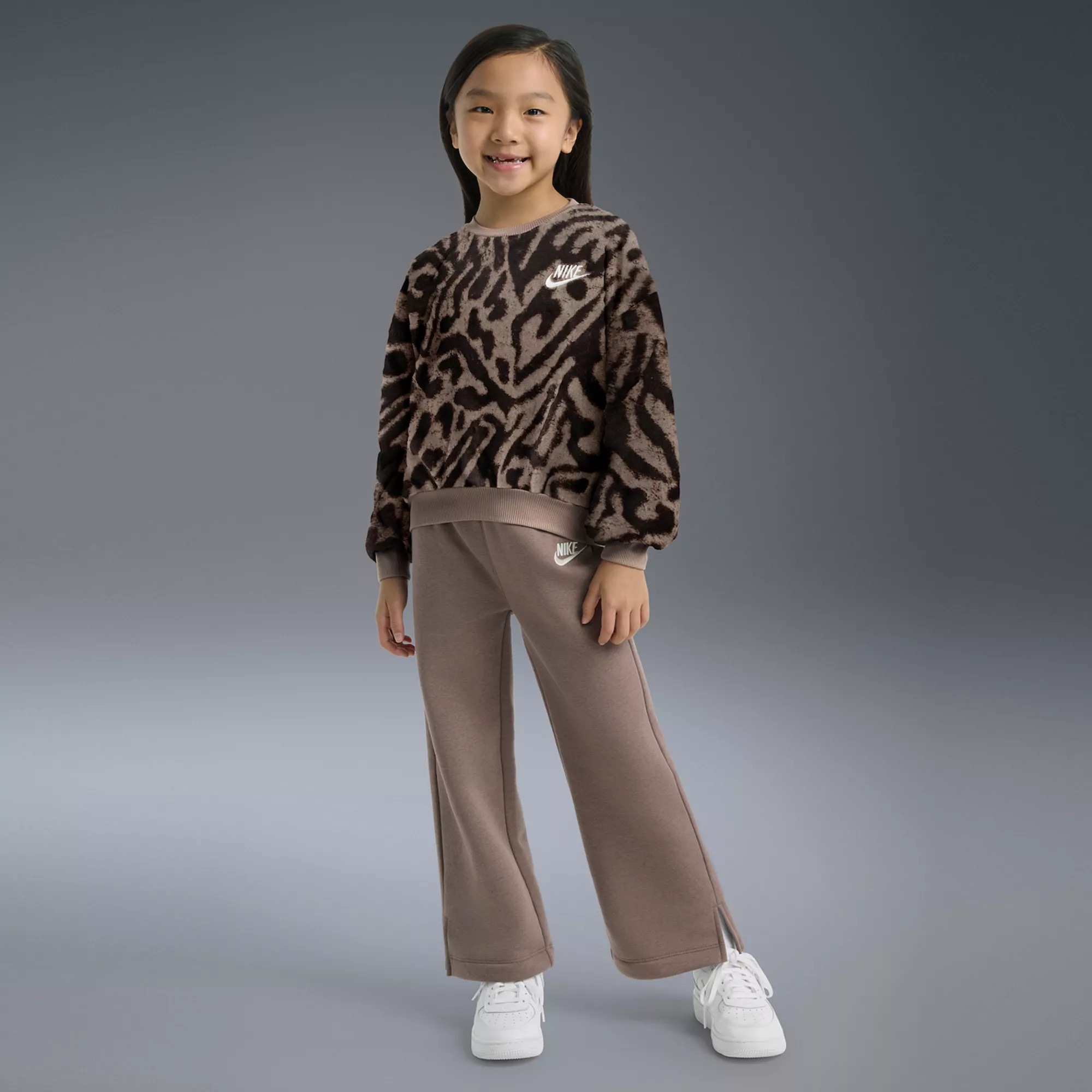 Girls 4-6x Nike Wild Warmth 2-pc. Crewneck Sweatshirt & Wide Leg Pants Set | Kohl's